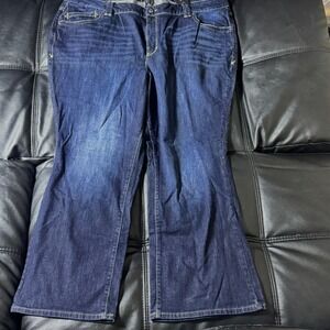 NWT Lane Bryant Women's Distinctly Bootcut Jeans Blue Denim Stretch Size 26P